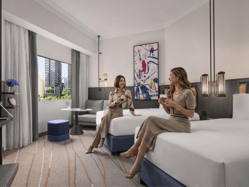 Superior Room, 1 King Bed room - Image 1