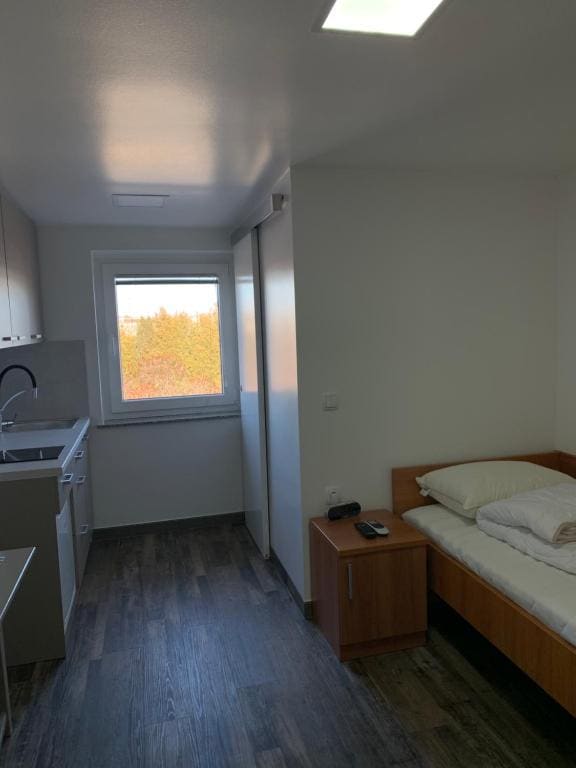 Economy Double or Twin Room room - Image 2