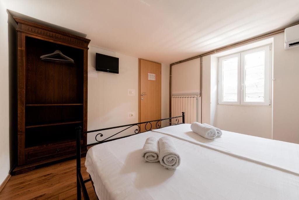 Double Room room - Image 3