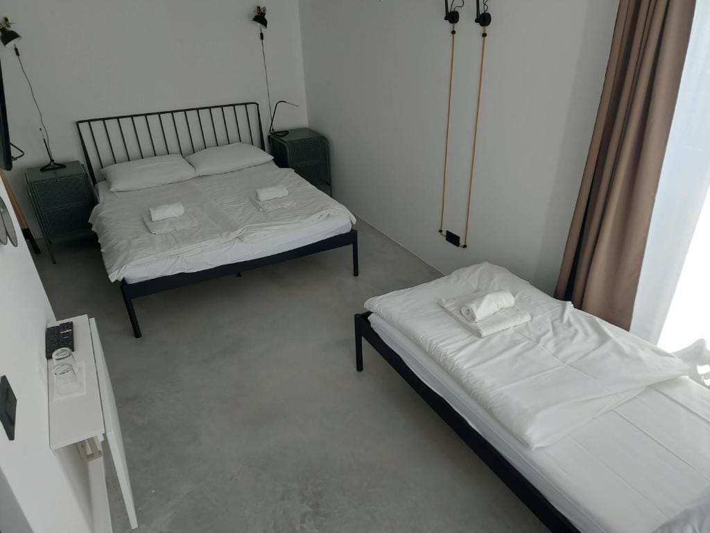 Triple Room with Balcony room - Image 3