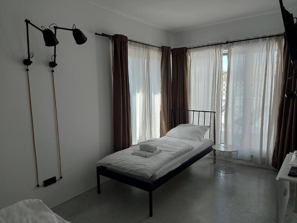 Triple Room with Balcony room - Image 1