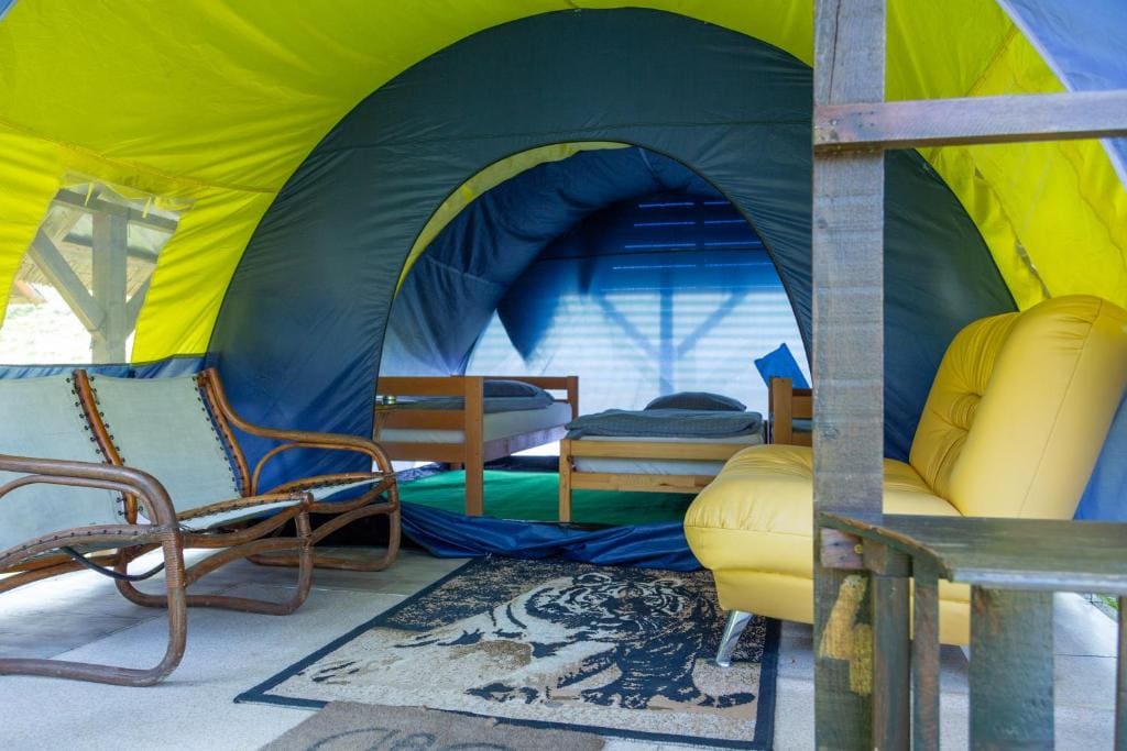 Tent room - Image 3