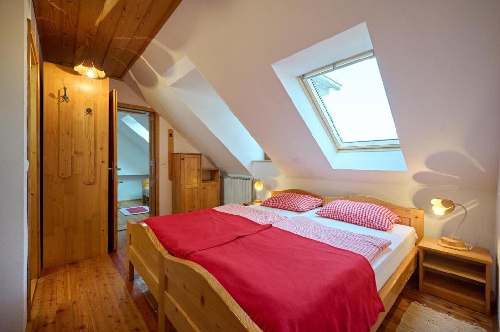 Quadruple Room room - Image 3