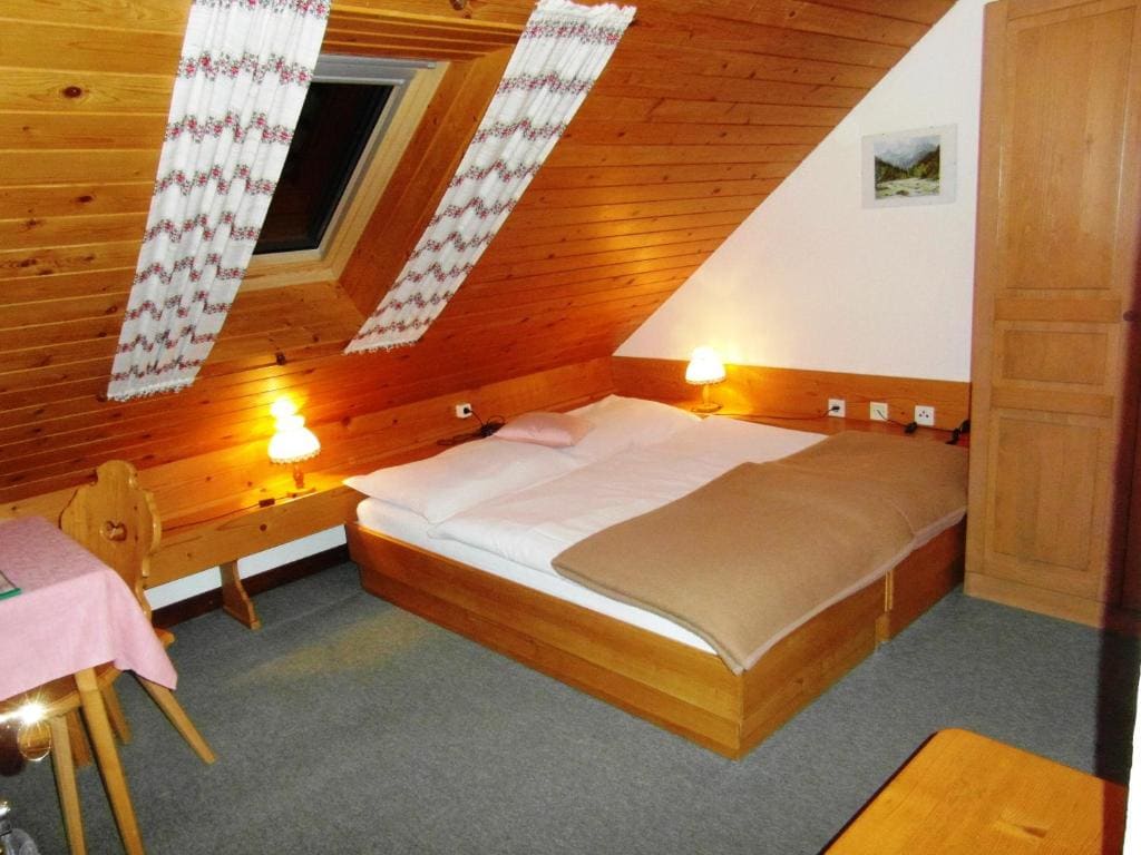 Small Double or Twin Room room - Image 2