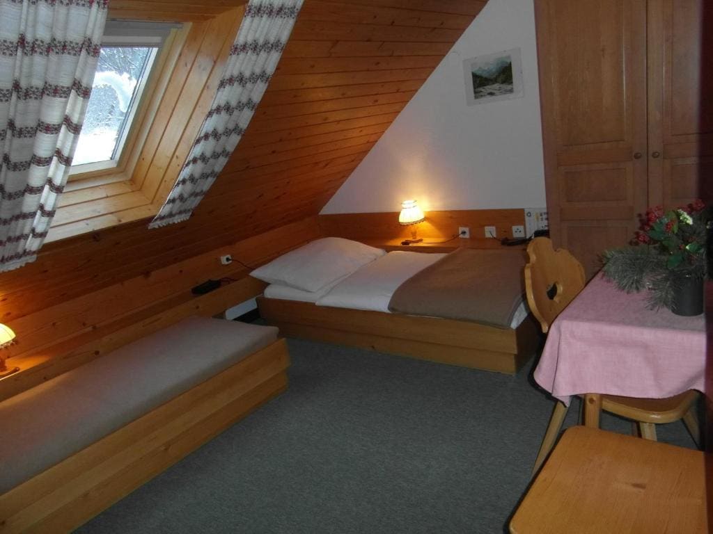 Small Double or Twin Room room - Image 1