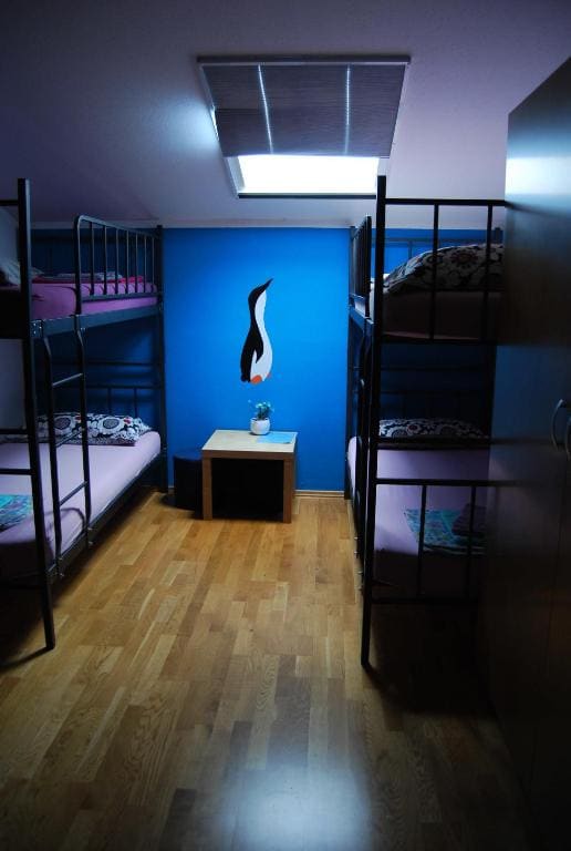 Sixtuple Room room - Image 2
