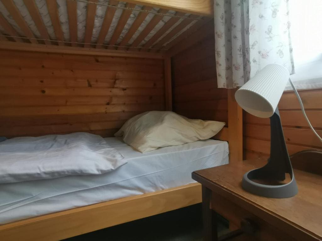 Triple Room with Shared Bathroom room - Image 1