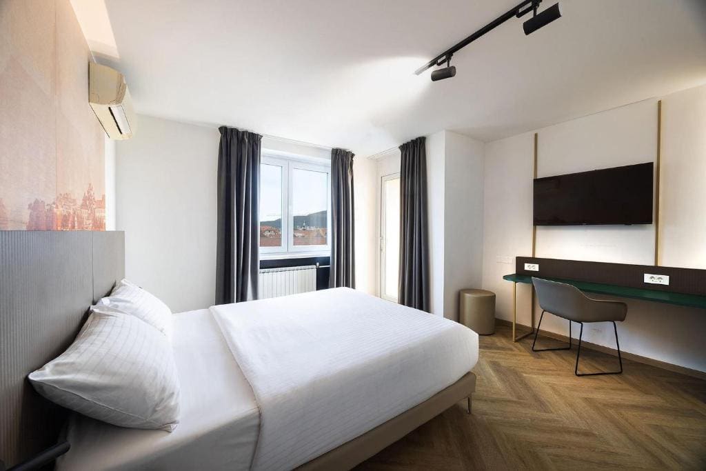 Two-Bedroom Suite room - Image 2