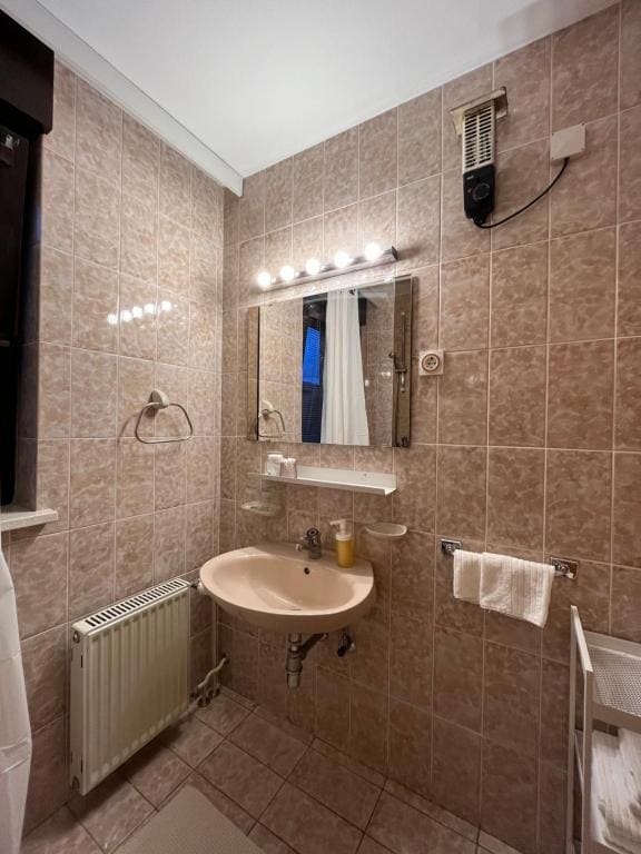 Suite with Balcony room - Image 2