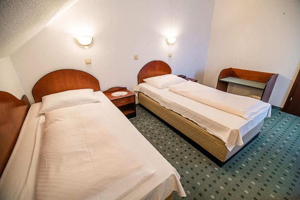 Double Room room - Image 2