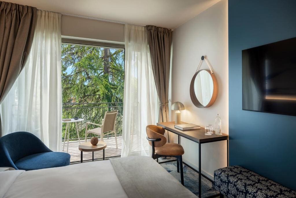 Superior Double Room/Twin Room with Balcony room - Image 1