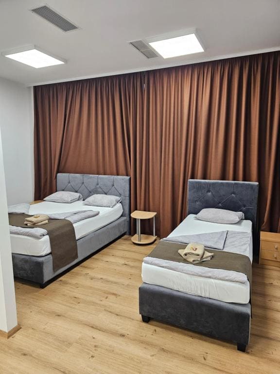 Apartment room - Image 3