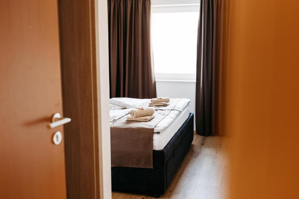 Double Room with Extra Bed room - Image 3