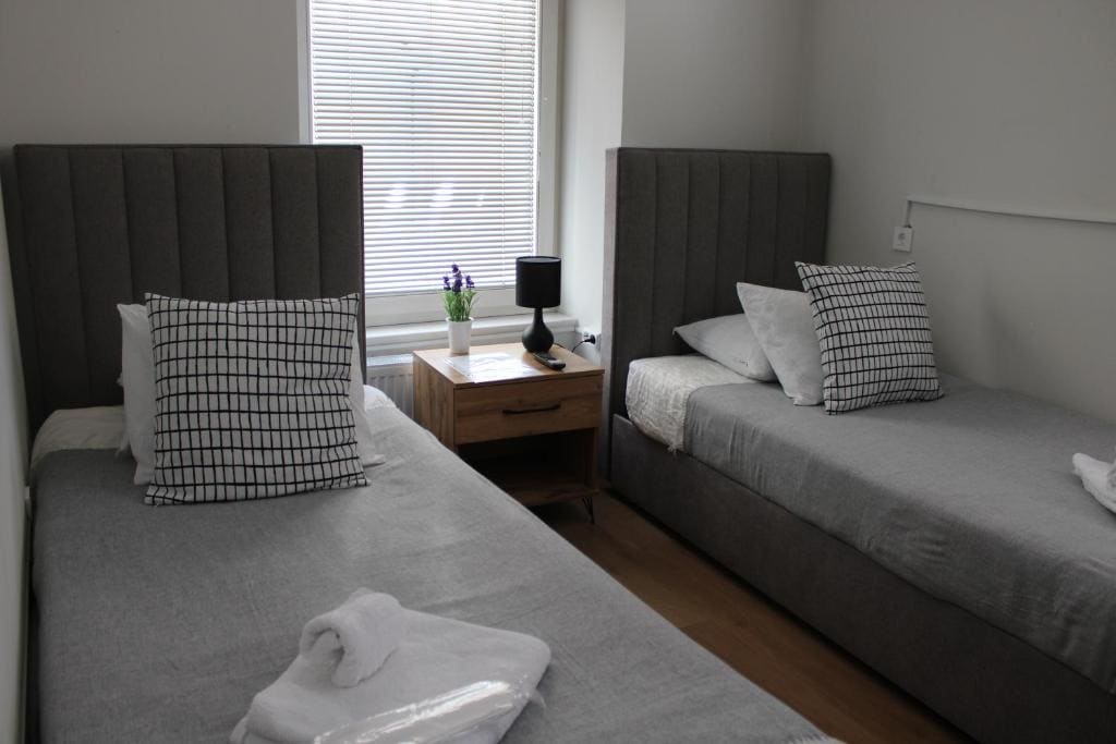 Standard Double Room room - Image 3