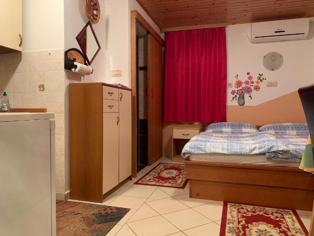 Standard Double or Twin Room room - Image 1