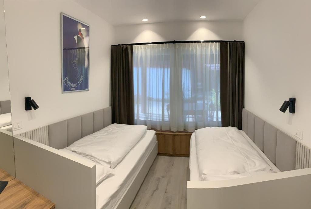 Apartment room - Image 2