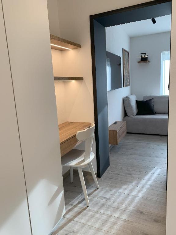 Apartment - Ground Floor room - Image 3