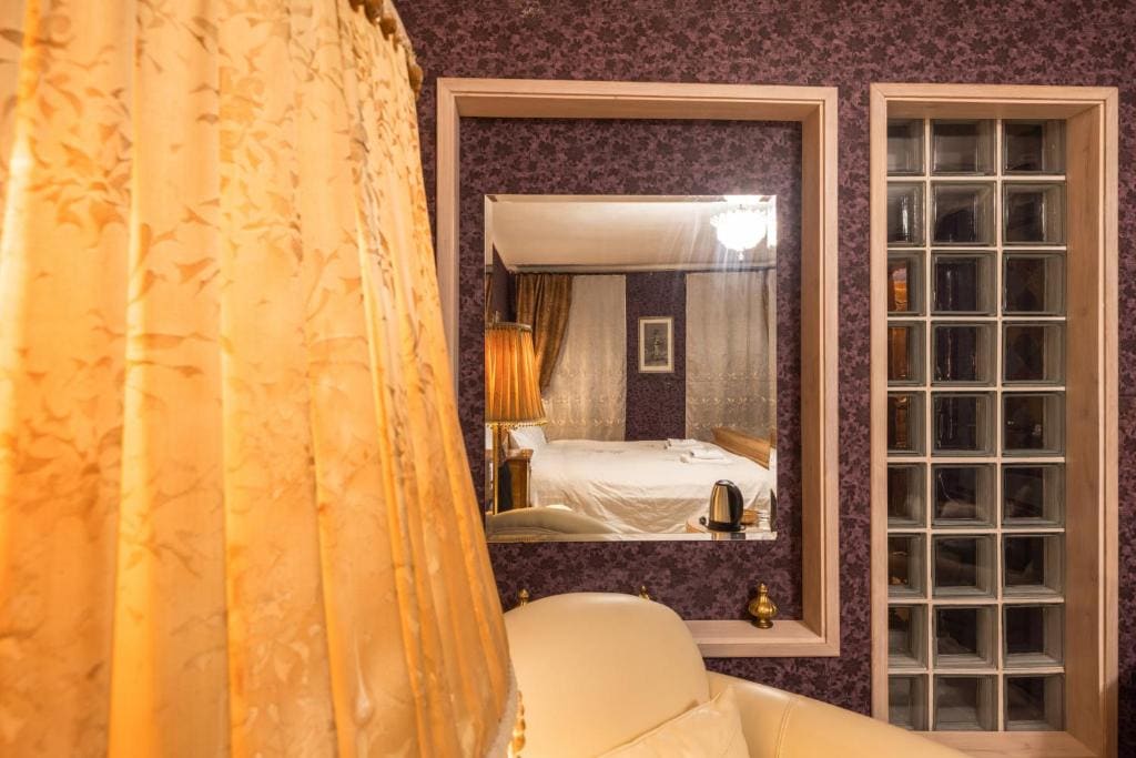 Superior Double Room room - Image 2