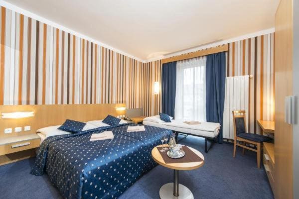 Standard Double Room room - Image 2
