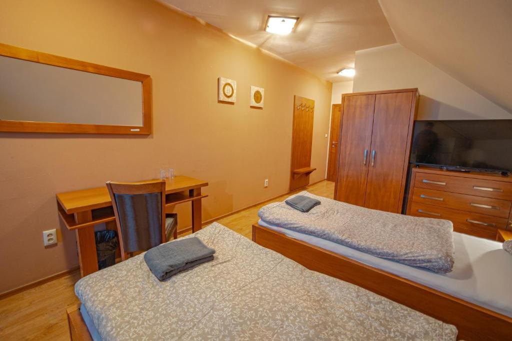 Double or Twin Room with Garden View room - Image 1