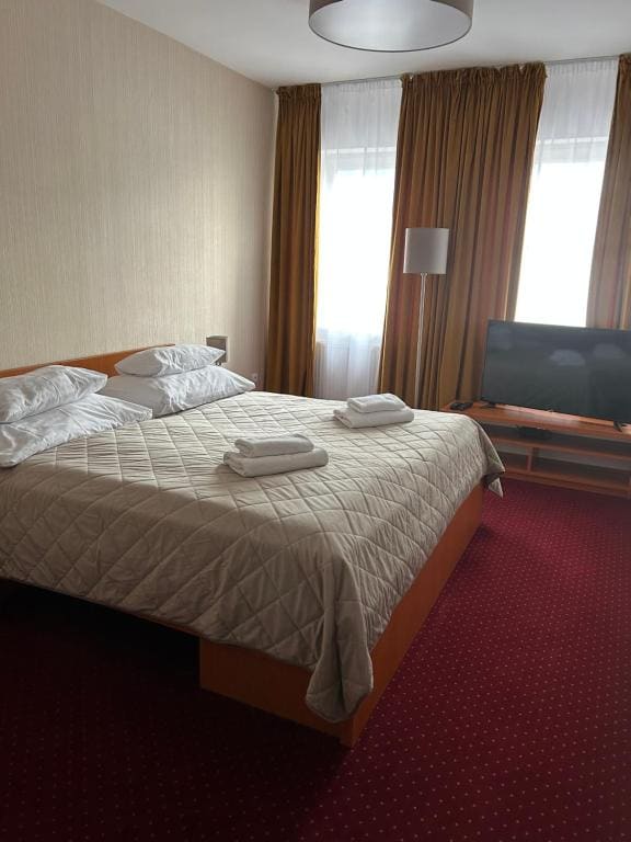 Economy Double or Twin Room room - Image 2
