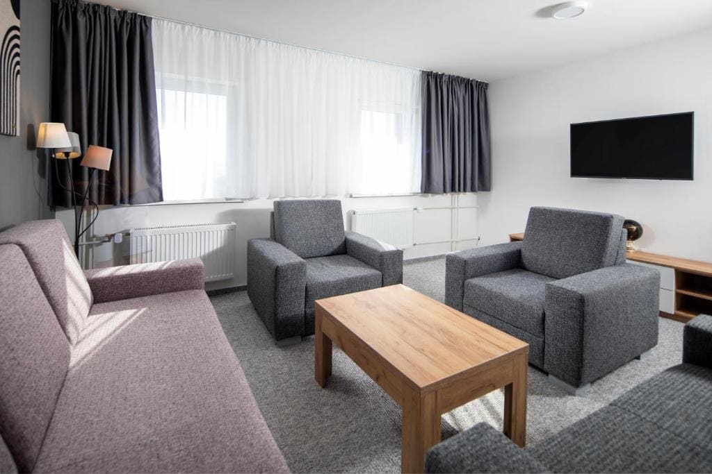 Standard Double or Twin Room room - Image 3