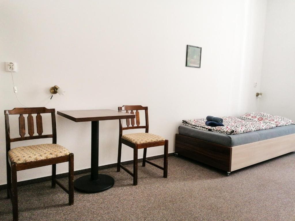 Standard Twin Room room - Image 2