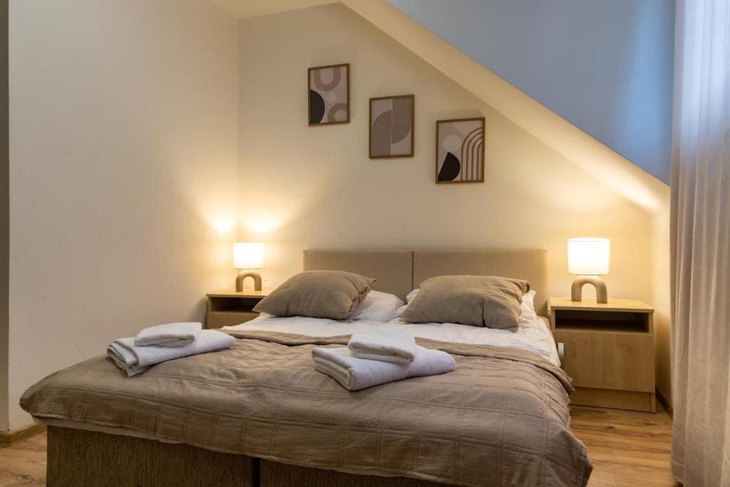 Deluxe Double Room room - Image 1