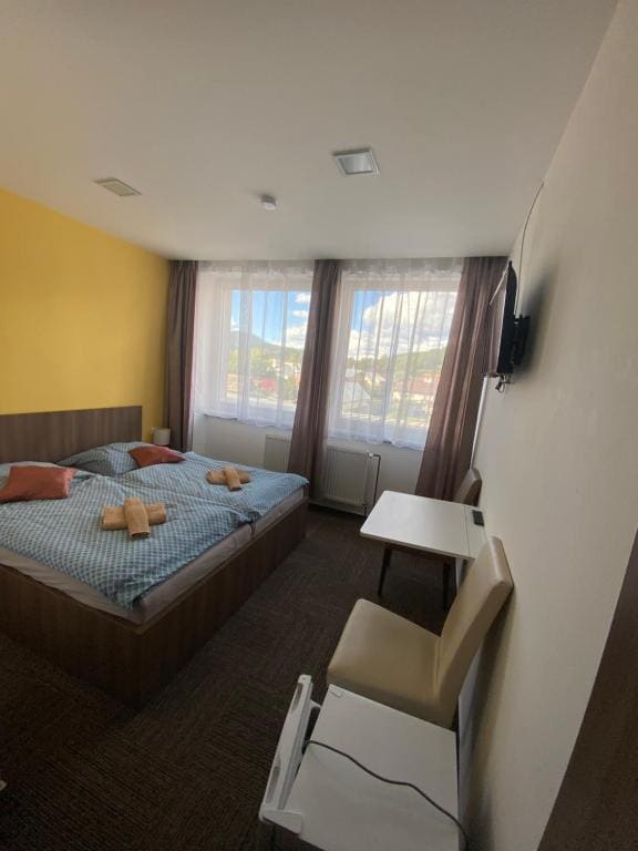 Standard Double Room room - Image 3
