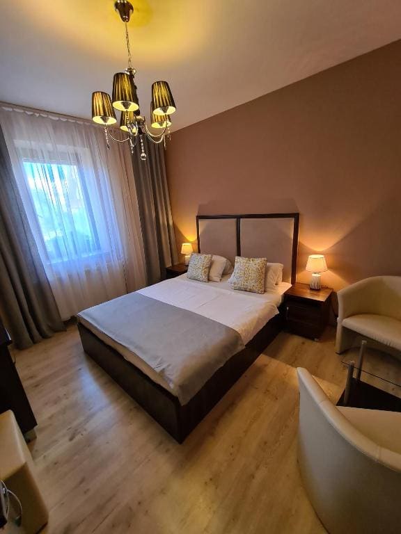 Standard Double Room room - Image 3