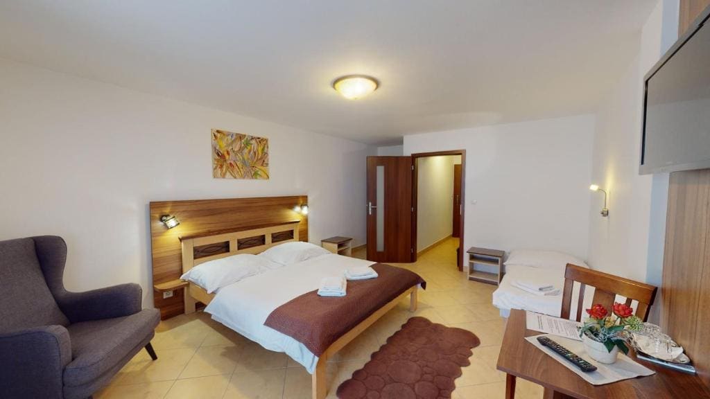Triple Room room - Image 1