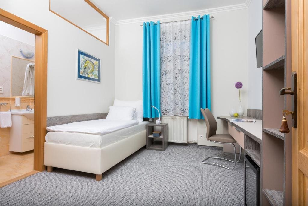 Single Room room - Image 2