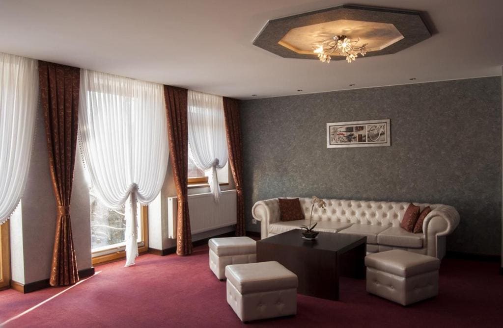 Apartment with Balcony room - Image 3