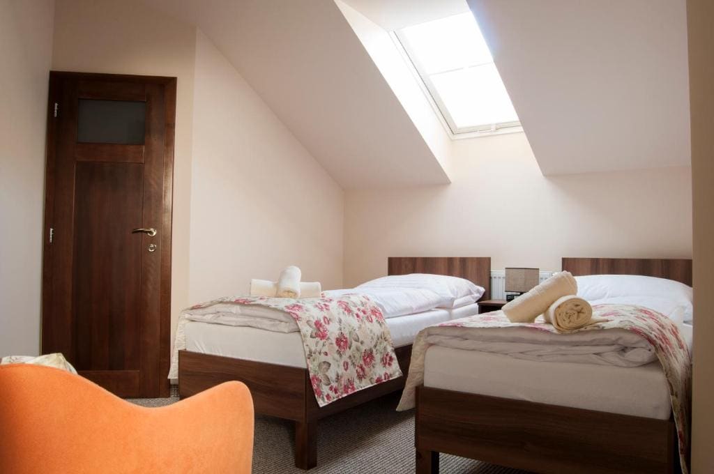 Twin Room room - Image 1