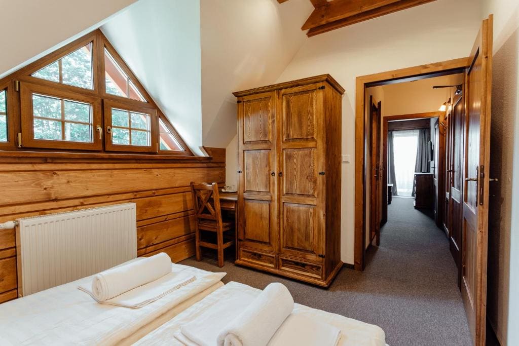 Apartment with Balcony room - Image 2