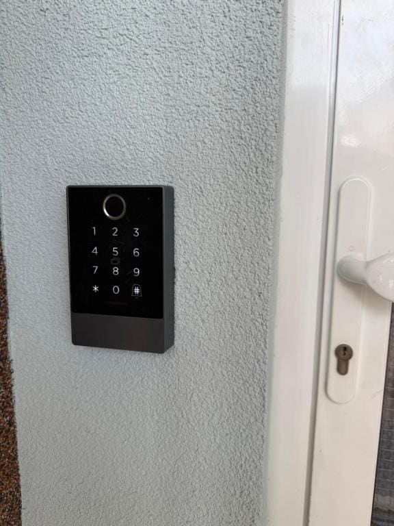 Standard Double or Twin Room with Balcony room - Image 1