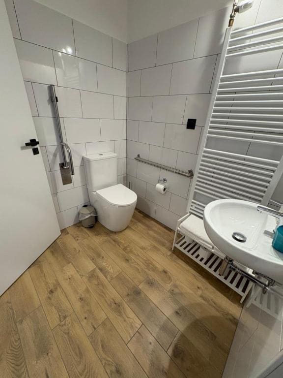 Triple Room - Disability Access room - Image 3