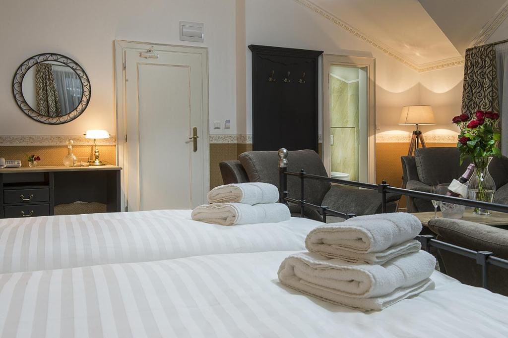 Suite room - Image 1