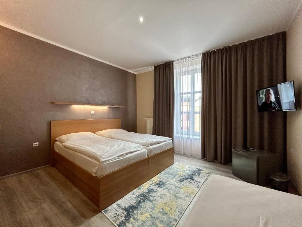 Studio room - Image 1