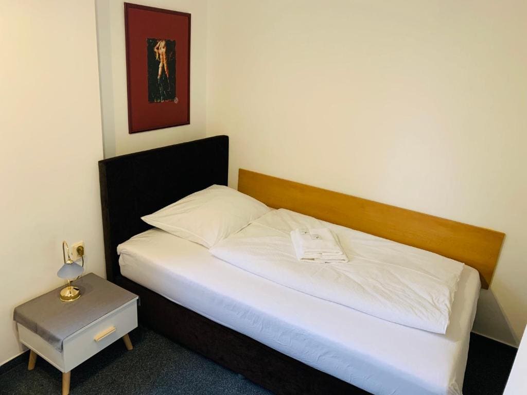 Budget Double or Twin Room room - Image 1