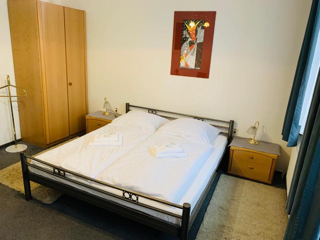 Budget Double or Twin Room room - Image 2