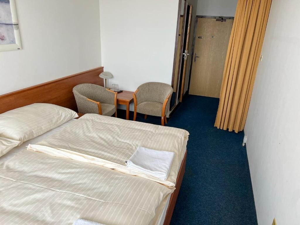 Double Room room - Image 3