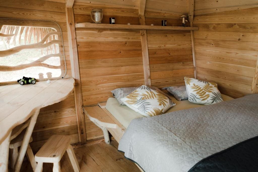 Treehouse room - Image 3