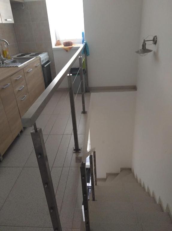 Double Room with Twin beds and Private Bathroom room - Image 3