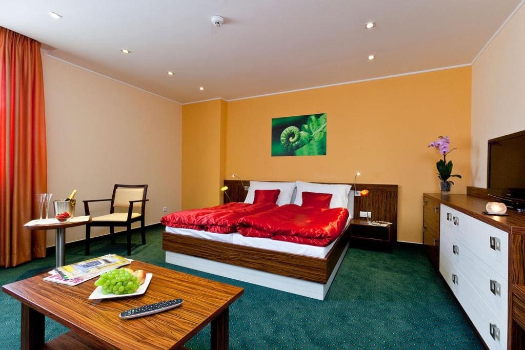 Superior Double Room room - Image 1