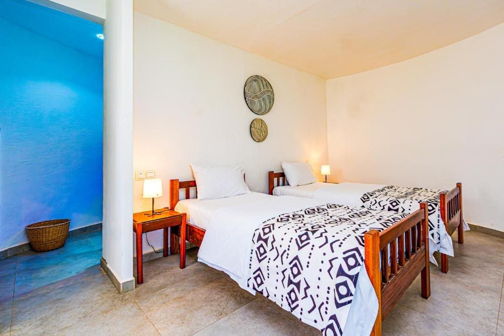 Standard Bungalow room - Image 2