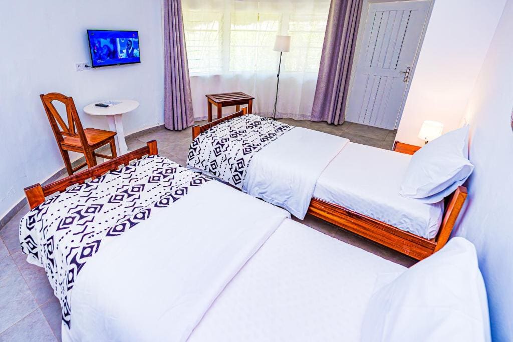 Standard Bungalow room - Image 3