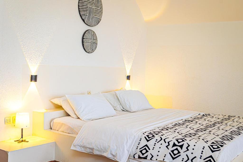 Suite with Garden View room - Image 2