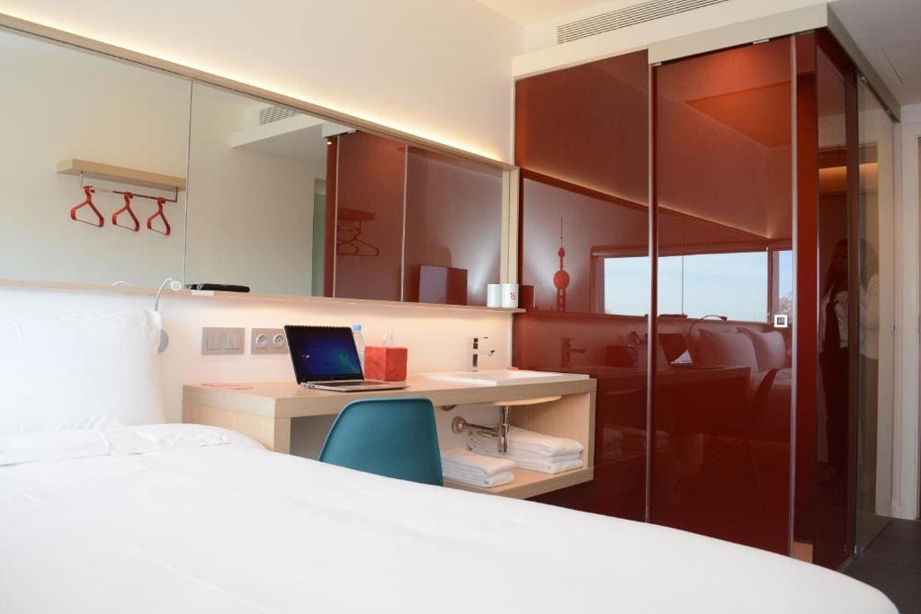 Standard Double Room room - Image 2