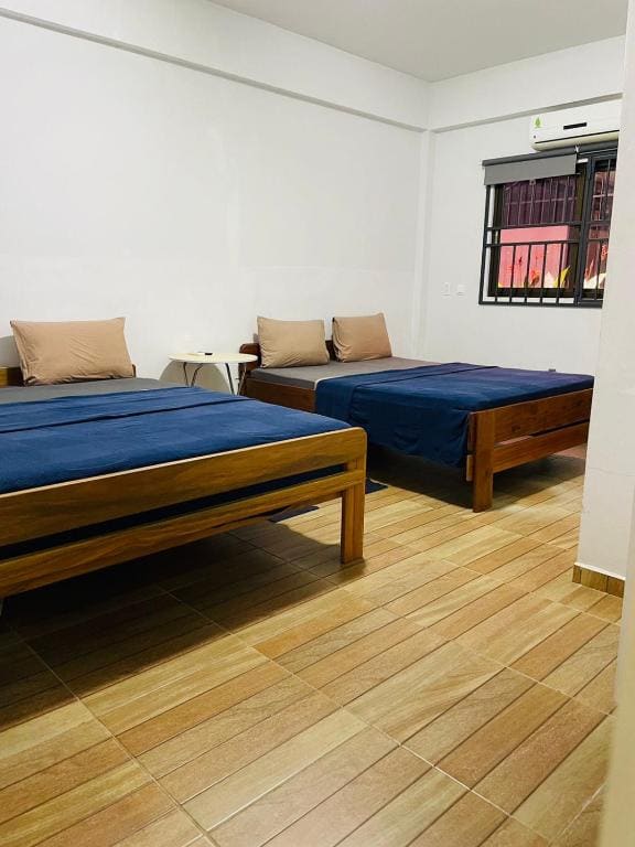 Deluxe Quadruple Room room - Image 3